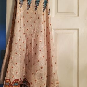 Floral Patterned Cream Pants